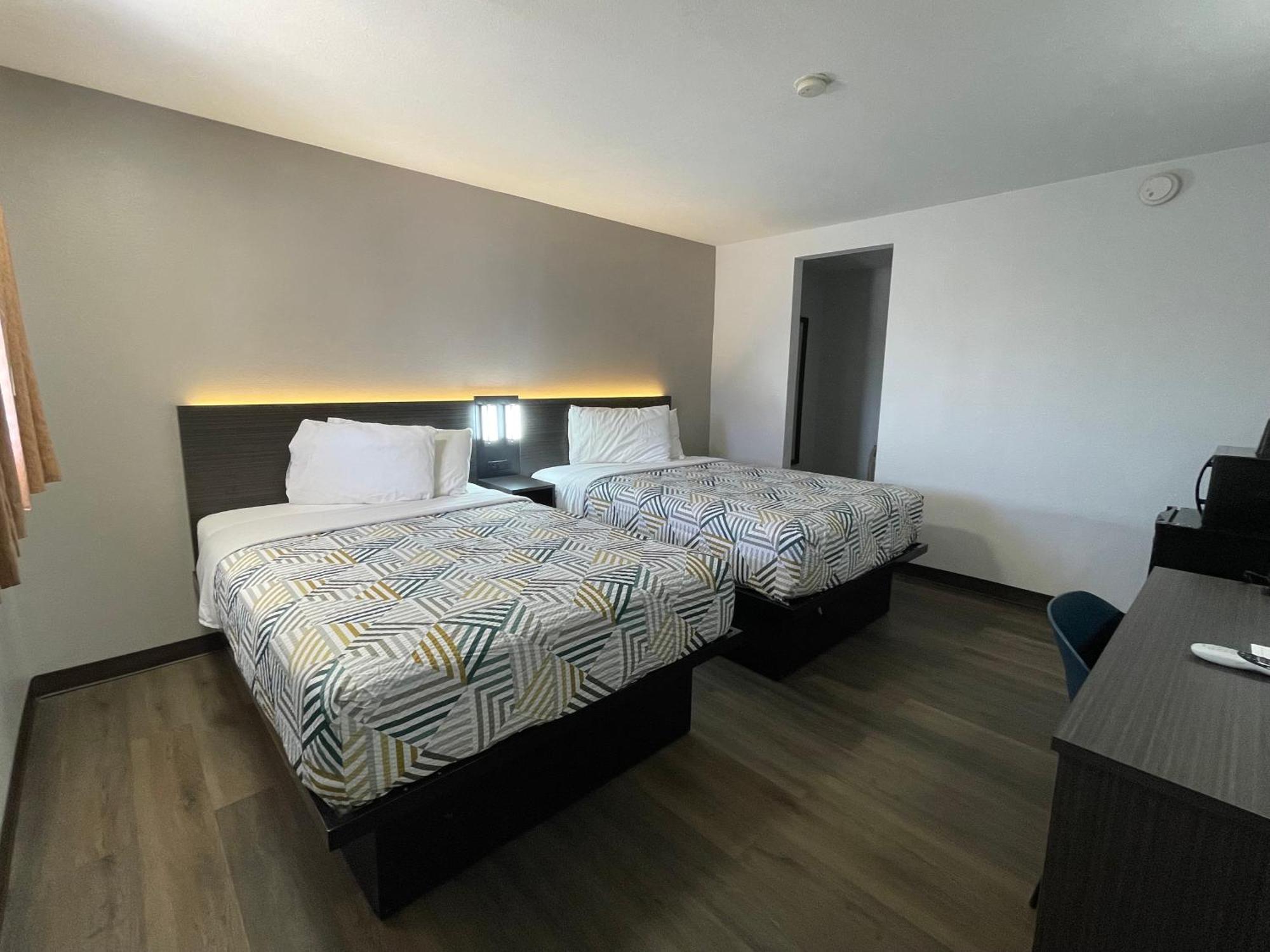 Motel 6 Artesia, Nm Bagian luar foto