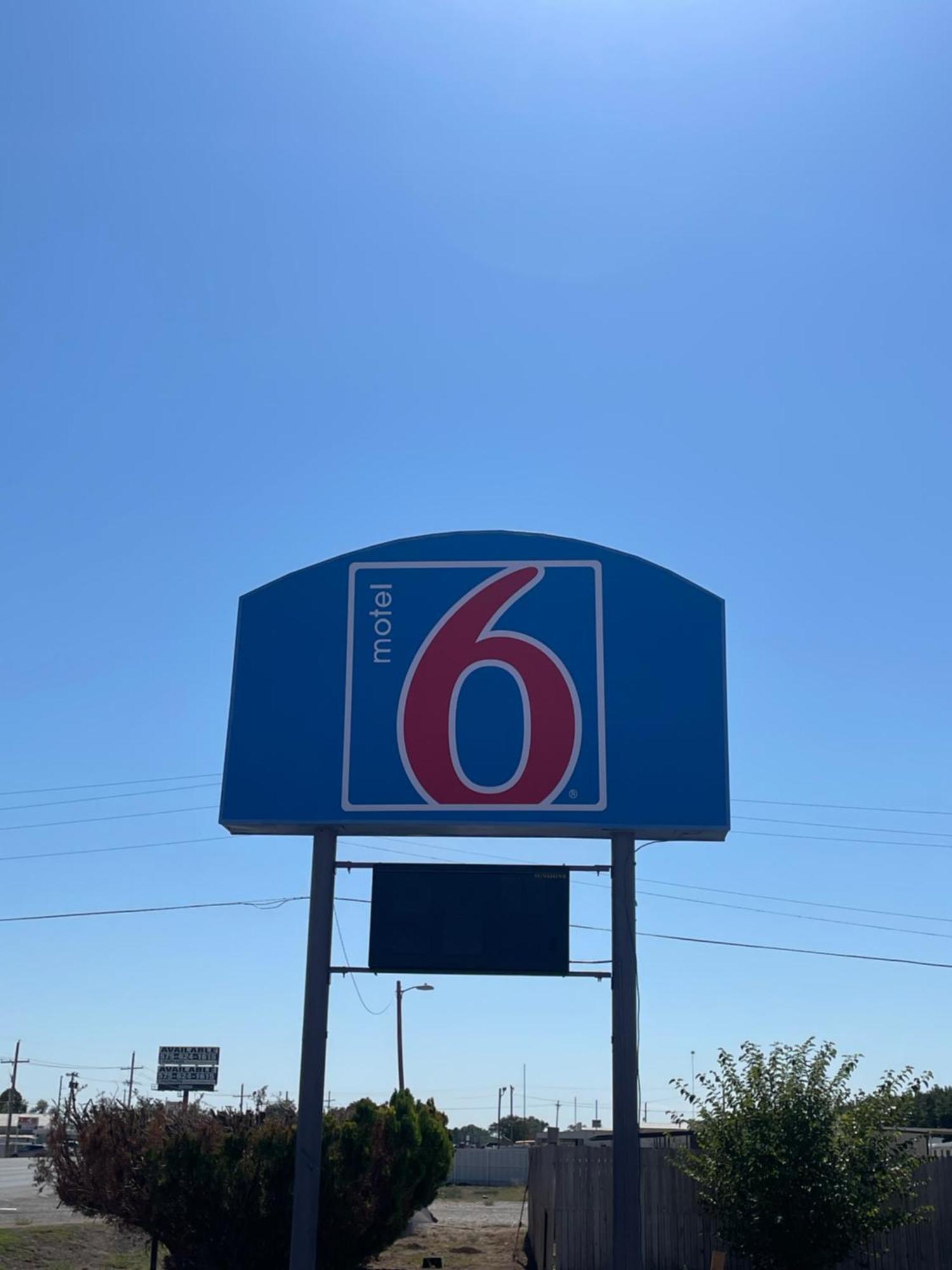 Motel 6 Artesia, Nm Bagian luar foto